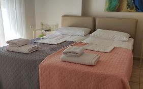 Chalkida Apartments